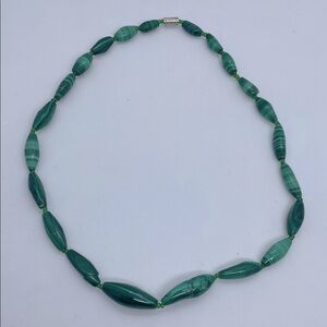 Elegant Green malachite Beaded Necklace